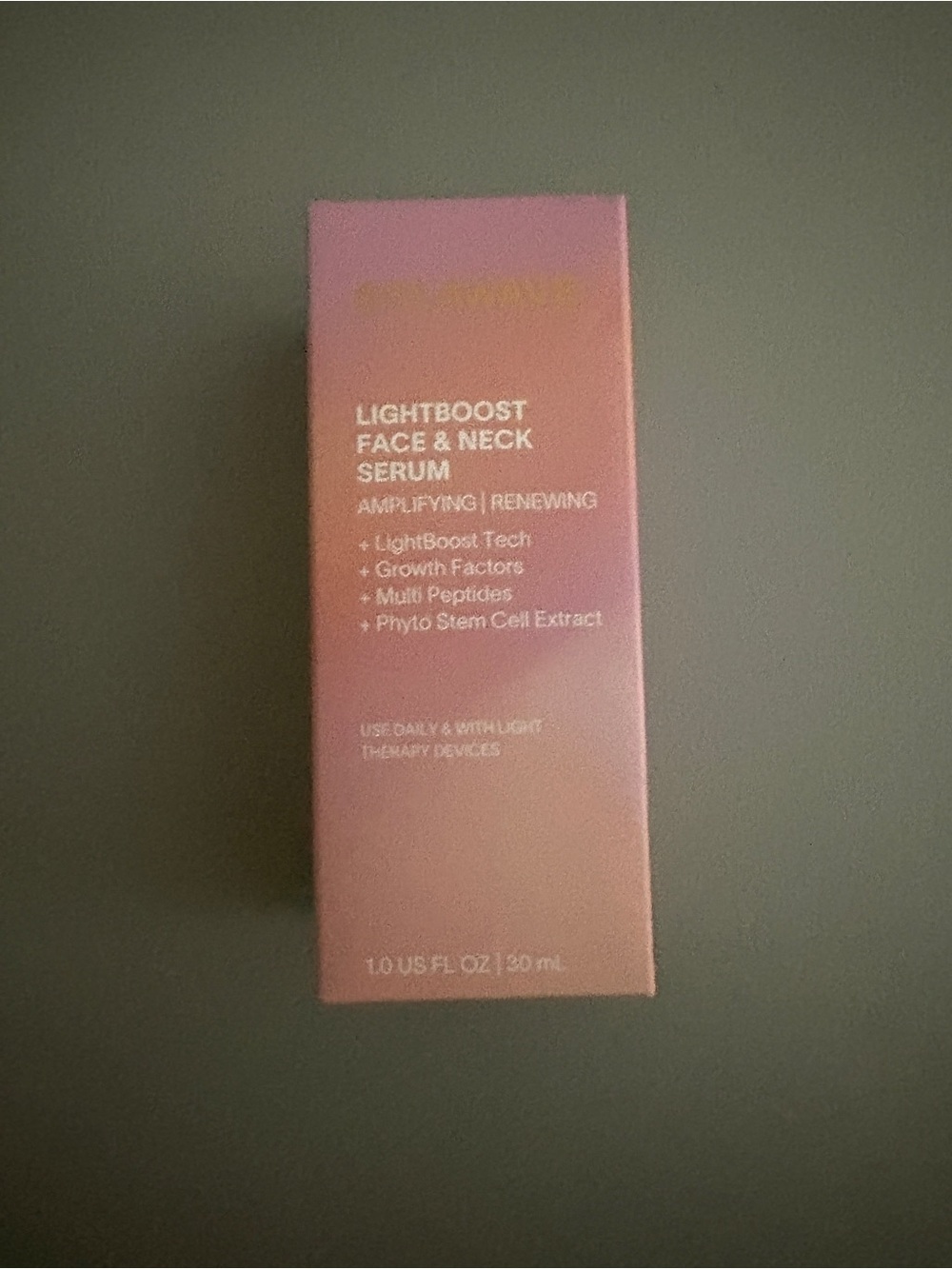 NWT NIB Solawave Light Therapy Boosting Face & Neck Serum